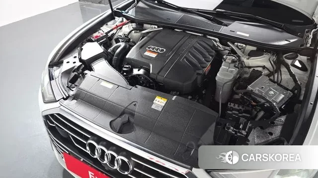 Audi A6 (C8) id 3322409 из Кореи 16