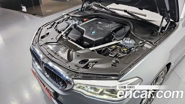 BMW 5 Series (G30) id 2927910 из Кореи 16