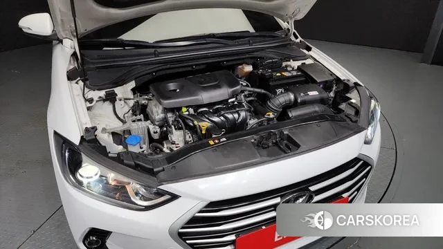 Hyundai Avante AD id 2986681 из Кореи 16