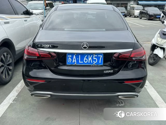 Mercedes-Benz E-class 2023 Черный из Китая, фото 6