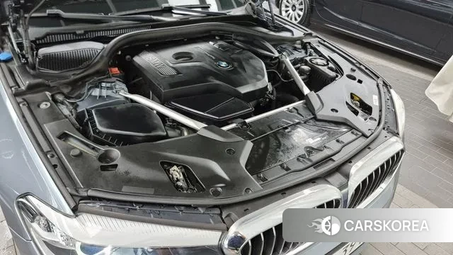 BMW 5 Series (G30) id 3013811 из Кореи 16