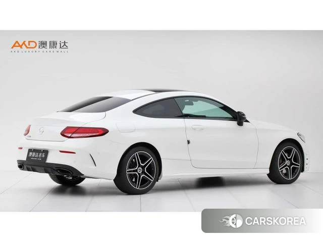 Mercedes-Benz Class C (imported) 2023 Белый из Китая, фото 6
