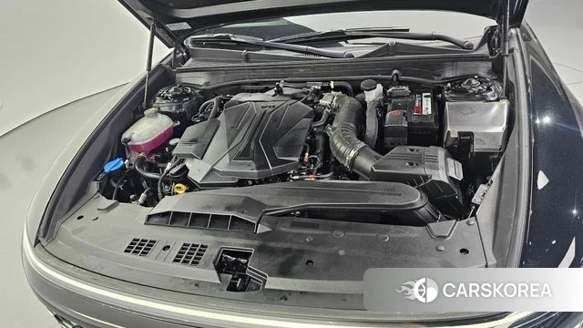 Hyundai Grandeur (GN7) id 4322432 из Кореи 26