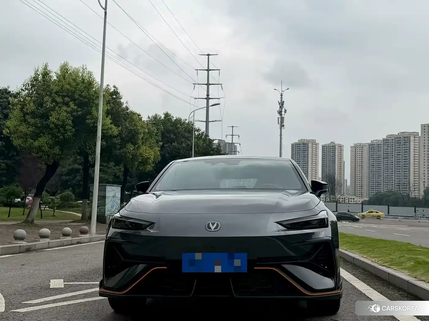 Chang'an UNI-V 2025 Silver/gray из Китая, фото 6