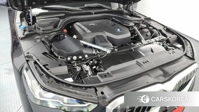 BMW 5 Series (G60) id 4584212 из Кореи 29