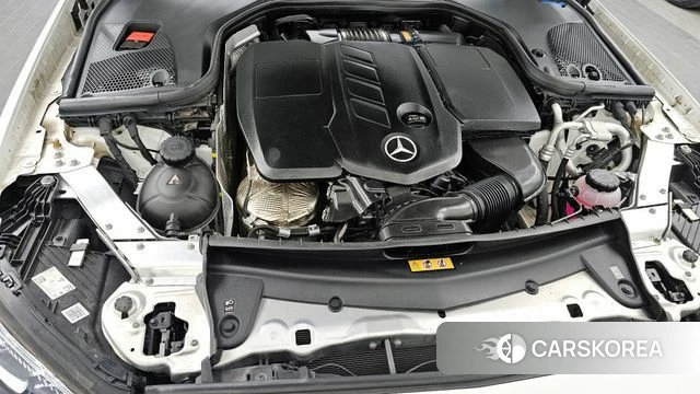 Mercedes-Benz E-Class W213 id 4280855 из Кореи 31