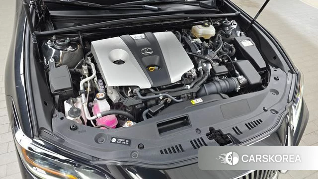 Lexus ES300h 7th generation id 4501367 из Кореи 16