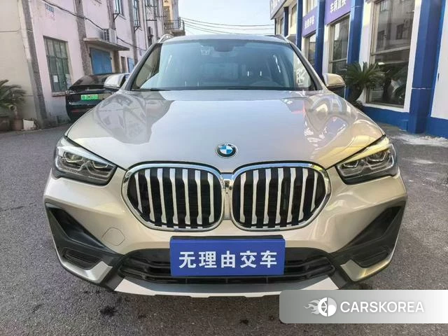 BMW X1 2023 Шампань из Китая, фото 6
