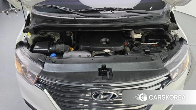 Hyundai The New Grand Starex id 3955616 из Кореи 16