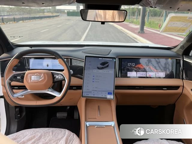 Geely Galaxy Galaxy L7 id 3920371 из Китая 13