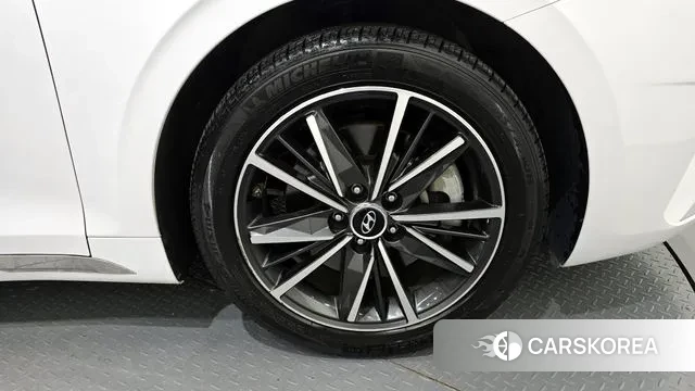 Hyundai The New Grandeur IG id 3328615 из Кореи 16