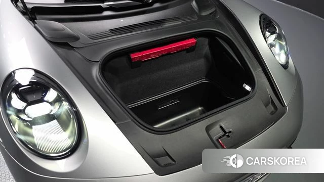 Porsche 911(992) id 4315173 из Кореи 16