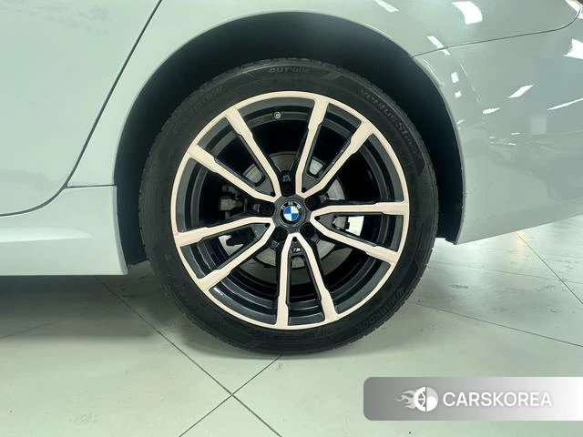 BMW 3 series id 4263031 из Китая 16