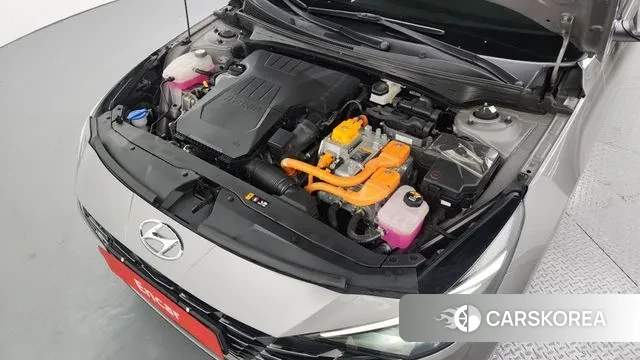 Hyundai Avante Hybrid (CN7) id 3008502 из Кореи 16