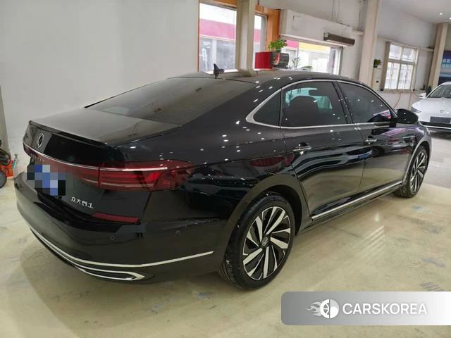 Volkswagen Passat 2025 Черный из Китая, фото 6