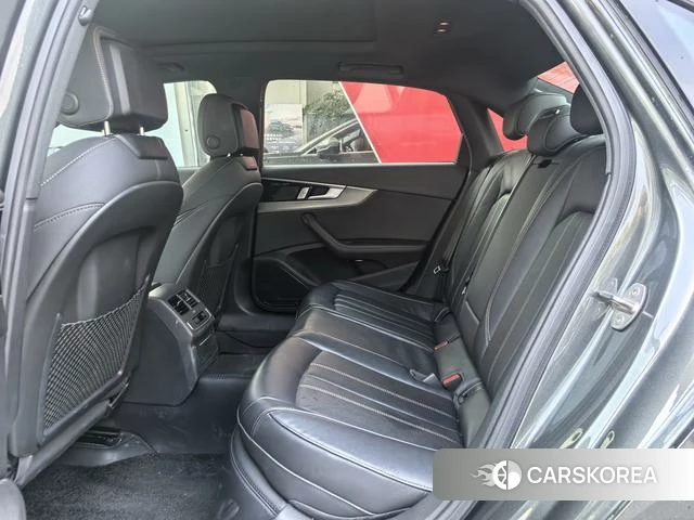 Audi A4L id 4257200 из Китая 22