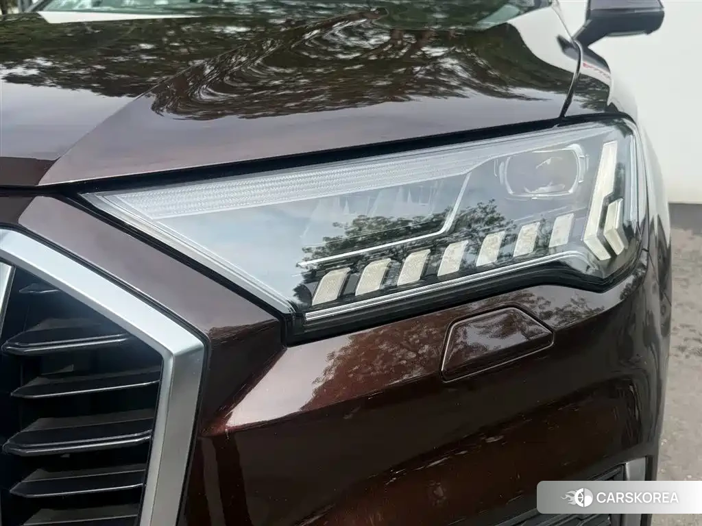 Audi Q7 id 4578358 из Китая 22