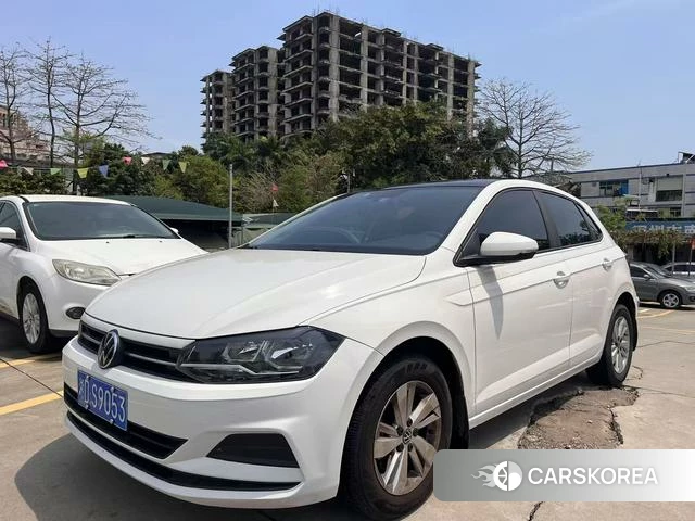 Volkswagen Polo 2022 Белый из Китая, фото 6