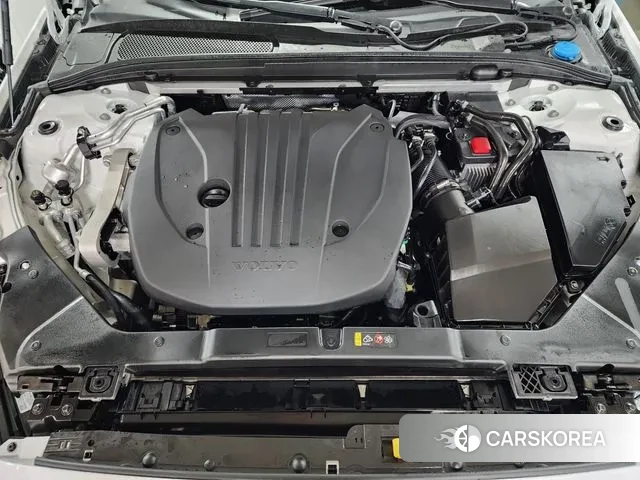 Volvo S60 3rd generation id 3514136 из Кореи 16