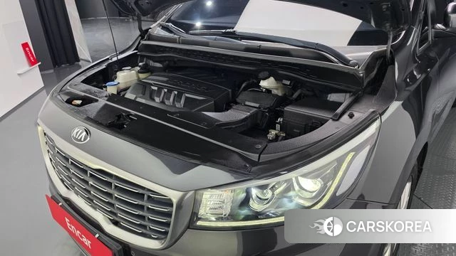 Kia The New Carnival id 4245966 из Кореи 16