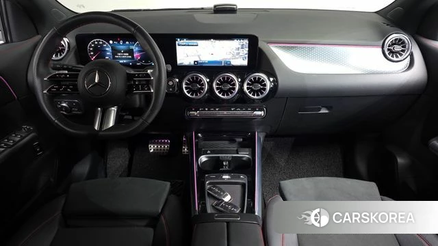 Mercedes-Benz GLA - Class H247 id 3914486 из Кореи 16