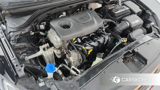 Hyundai Avante AD id 4850095 из Кореи 16