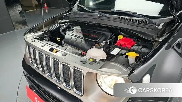 Jeep Renegade id 3165092 из Кореи 16