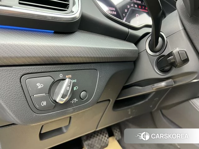 Audi Q5L id 4297770 из Китая 30