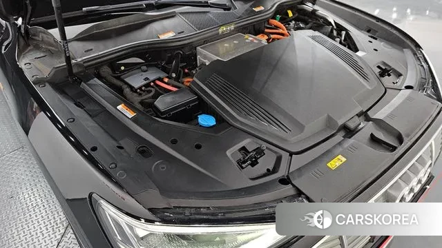 Audi e-Tron id 3759716 из Кореи 16