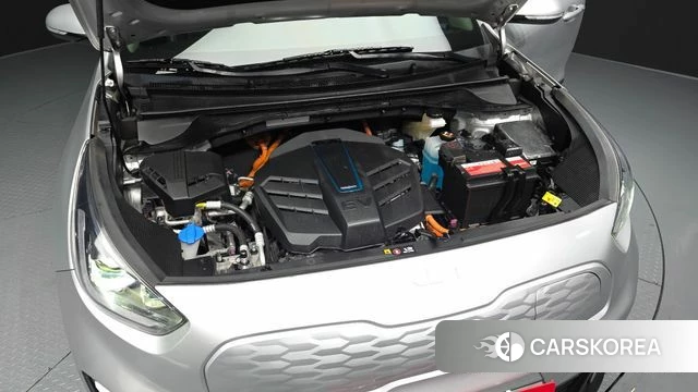 Kia Niro Plus id 3851472 из Кореи 16