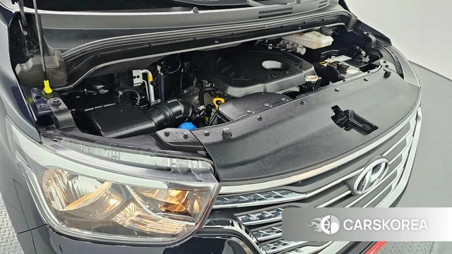 Hyundai The New Grand Starex id 4196346 из Кореи 16