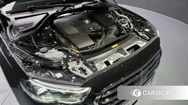 Mercedes-Benz E-Class W214 id 3560296 из Кореи 16