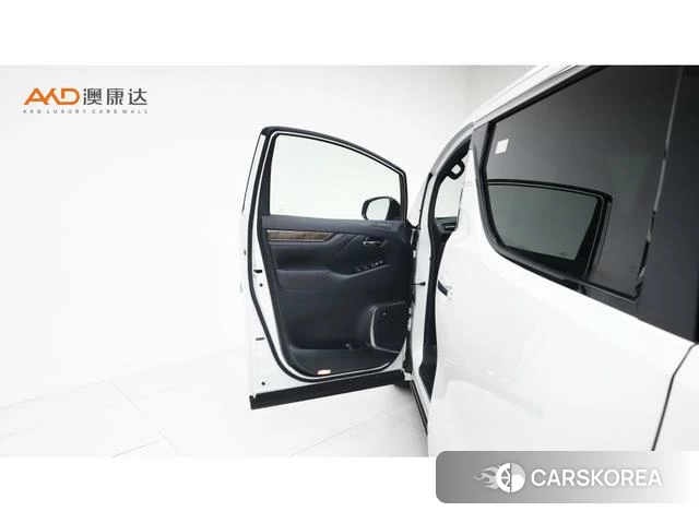 Toyota Wilfa id 4336239 из Китая 7