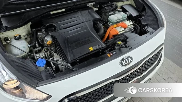 Kia Niro id 3598838 из Кореи 16