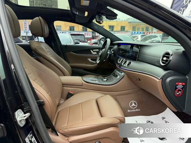 Mercedes-Benz E-class id 4273339 из Китая 13