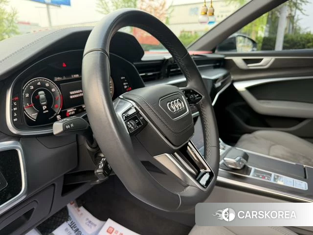 Audi A6L id 4208430 из Китая 18