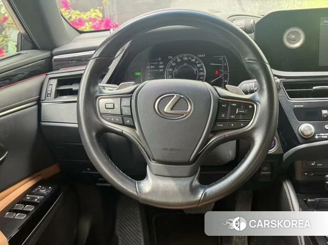 Lexus ES id 4276986 из Китая 8
