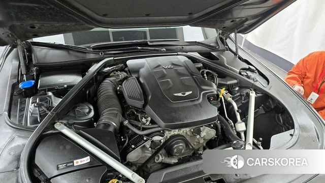 Genesis G90 id 3828948 из Кореи 16