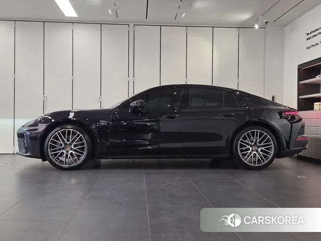 Porsche Panamera (972) id 3585563 из Кореи 8