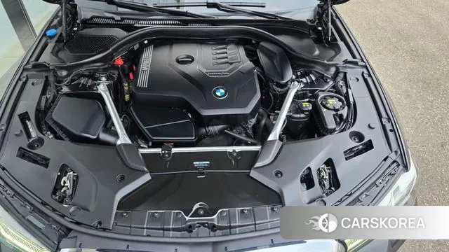 BMW 5 Series (G30) id 3463122 из Кореи 16