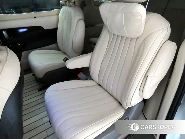 Kia Carnival 4th generation id 3457993 из Кореи 16