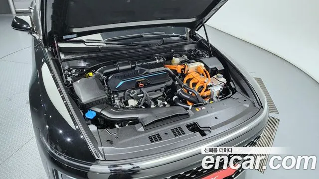 Hyundai Grandeur Hybrid (GN7) id 2697879 из Кореи 16