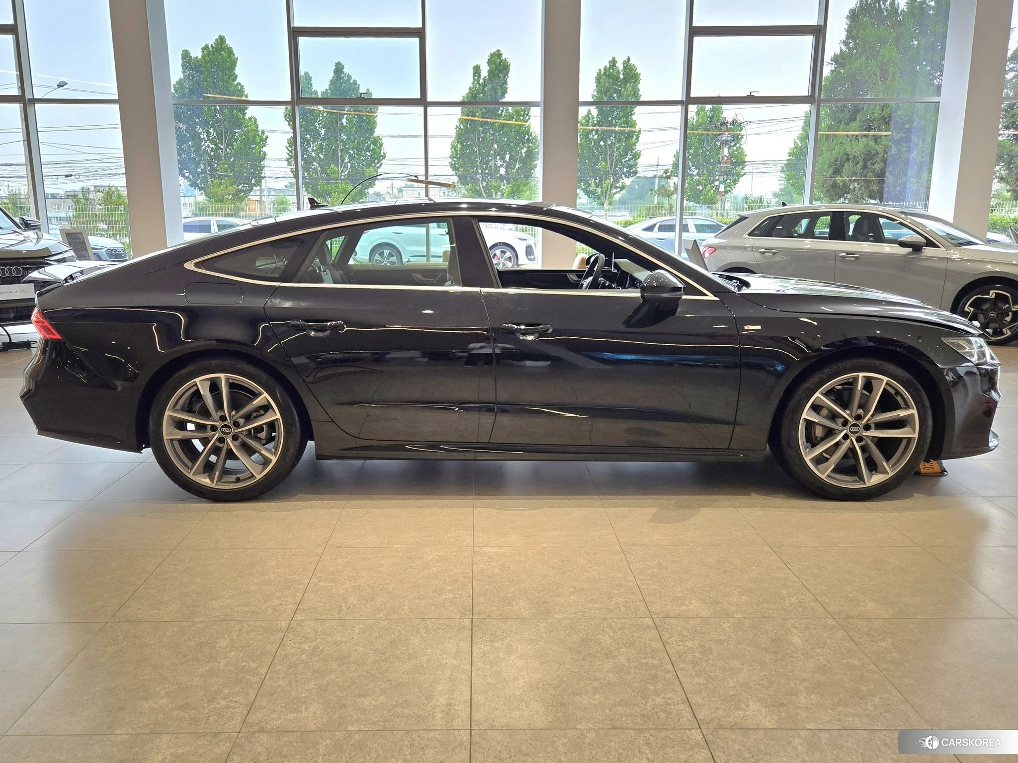 Audi A7 id 4473981 из Китая 16