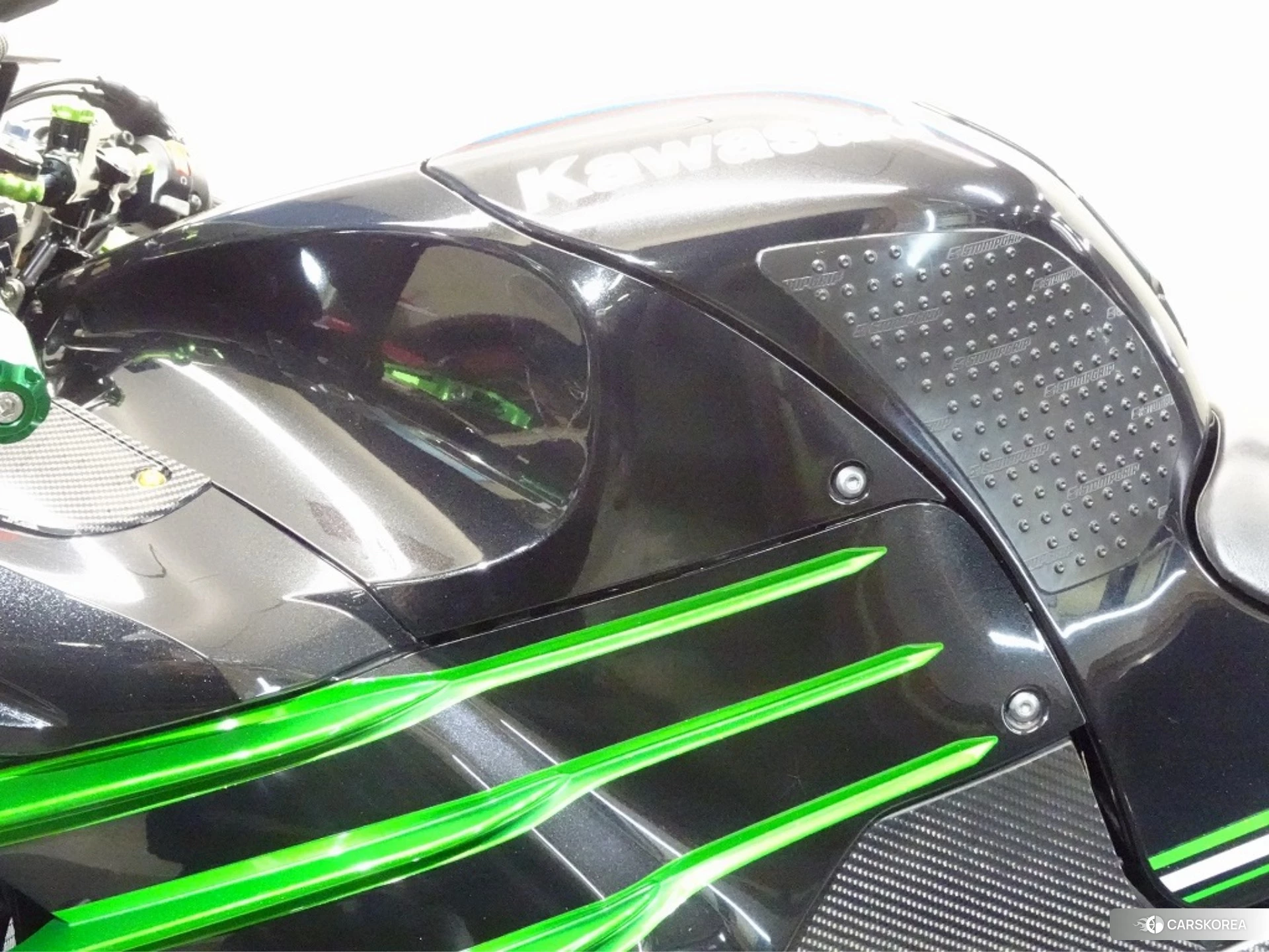 Kawasaki ZX-14R NINJA id 3947909 из Японии 27