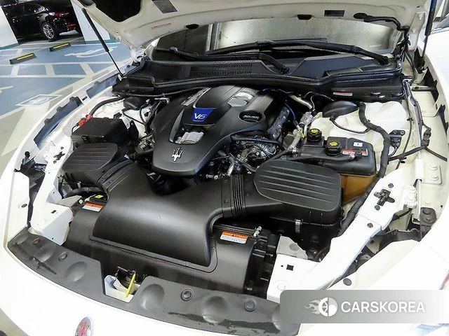 Maserati Ghibli id 4794549 из Кореи 15
