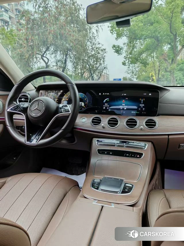 Mercedes-Benz E-class id 4333364 из Китая 7