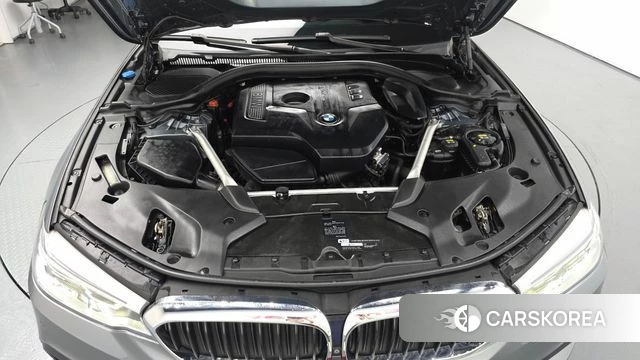 BMW 5 Series (G30) id 4587448 из Кореи 16