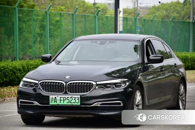 BMW 5 series PHEV id 4211076 из Китая 8