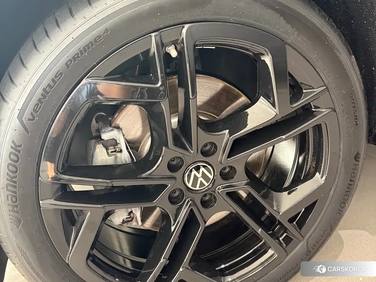 Volkswagen Tiguan L id 4578241 из Китая 14