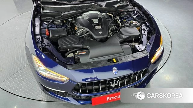 Maserati Ghibli id 3966205 из Кореи 16